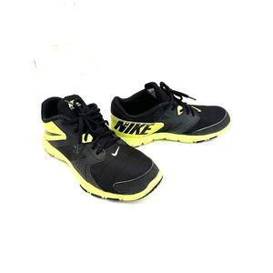 Nike Sneakers. Nike Trainer. Youth Size no 7 Black and Neon Greenish Yellow